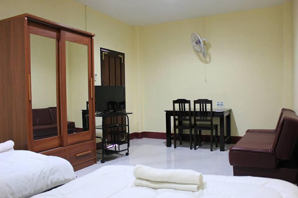 Apartment Thidathip Vientiane Luaran gambar